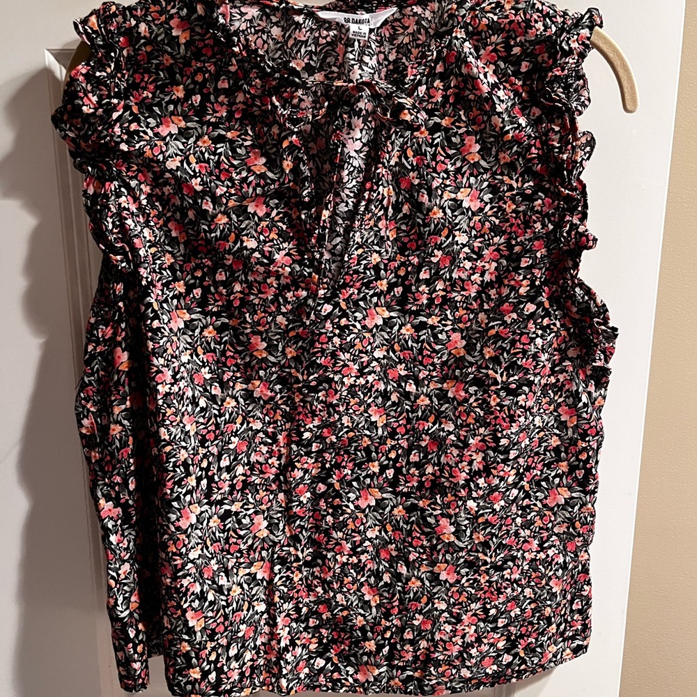 BB Dakota by Steve Madden Cotton floral crop blouse